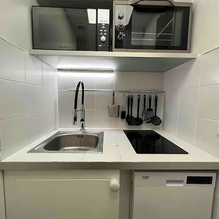 Daire Atypical Flat - Place Des Vosges - 4 People *